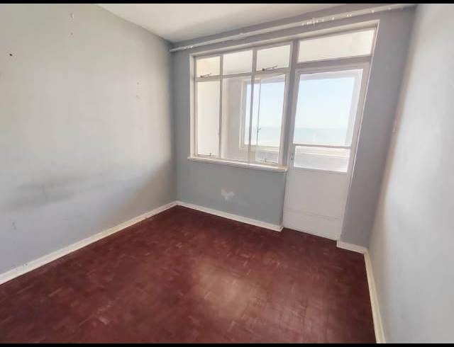 2 BEDROOM APARTMENT TO LET IN SOUTH BEACH